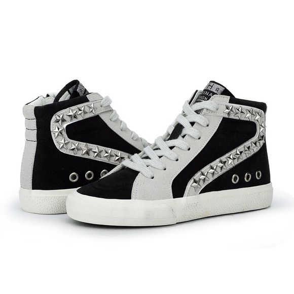 Vintage Havana Other - Vintage Havana KIDS GRETA - Black and White High-Top Star Accents Sneakers Shoes